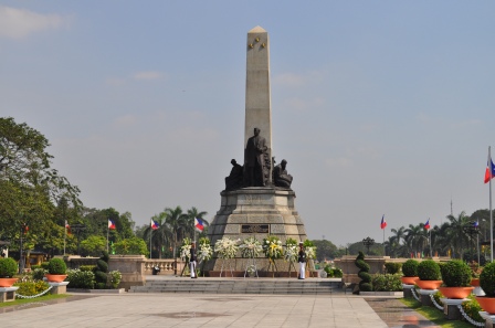 Rizal monument. Photo credit wikipedia 